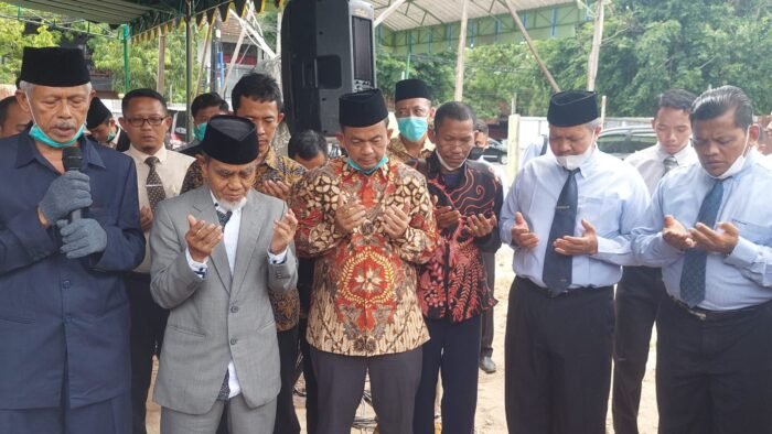 Peletakan Batu Pertama Gontor Auto Service